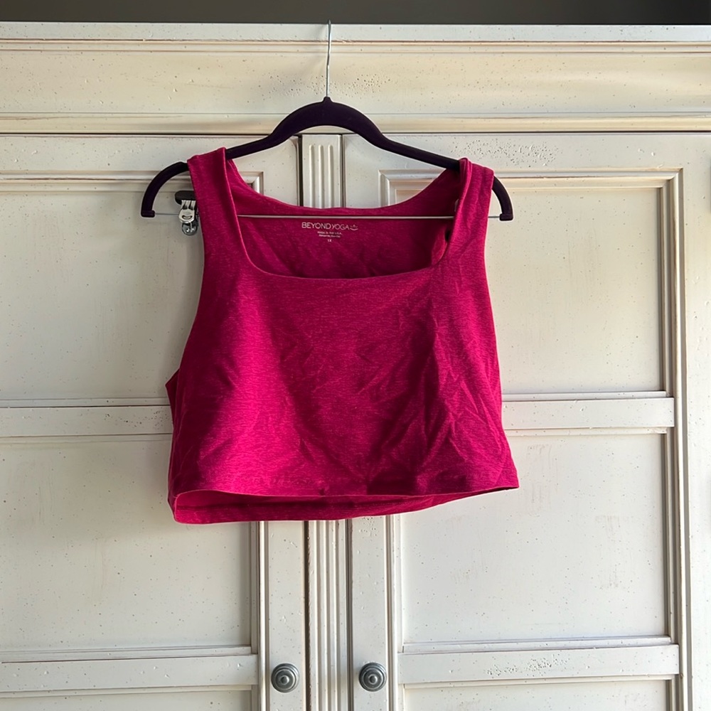 BEYOND YOGA - PLUS SIZE BRA/CROP TOP - WORN ONCE!